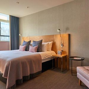 Deluxe Zimmer mit Kingsize-Bett